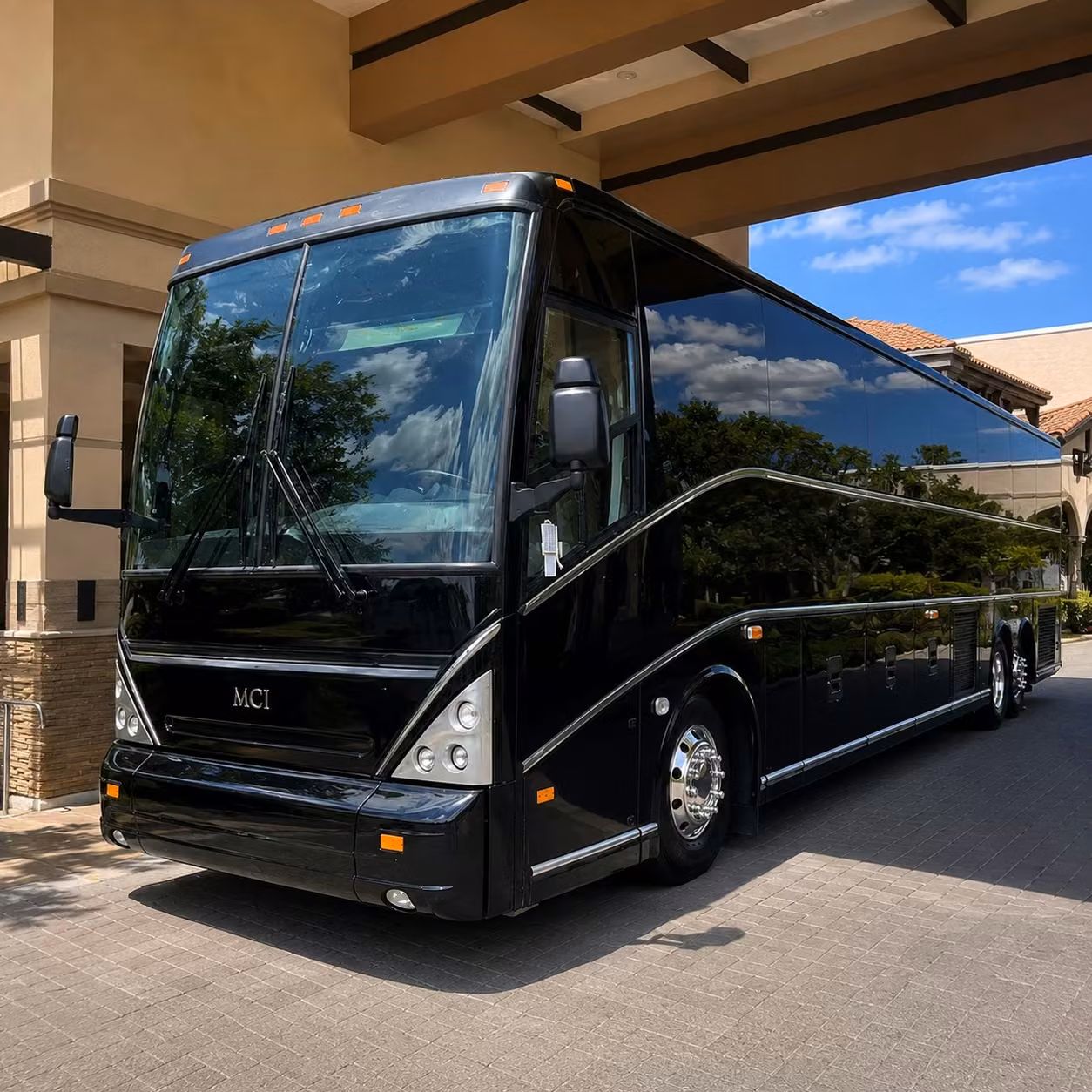 cape coral corporate group transportation for retreats and team events