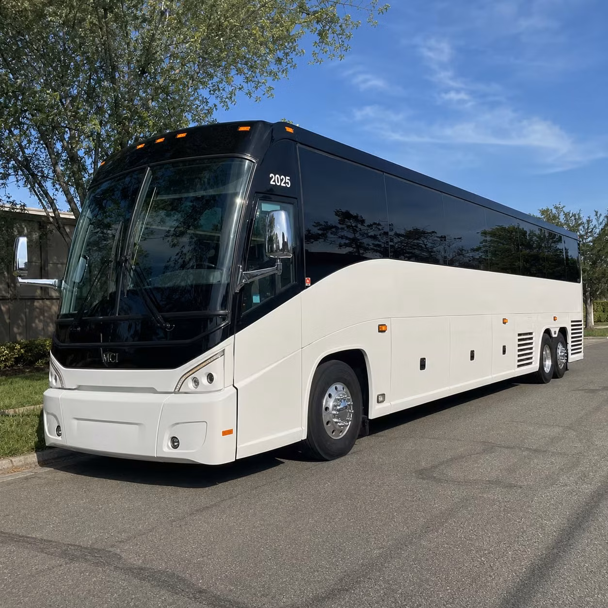 finding group transportation from cape coral to miami and south florida has never been simpler